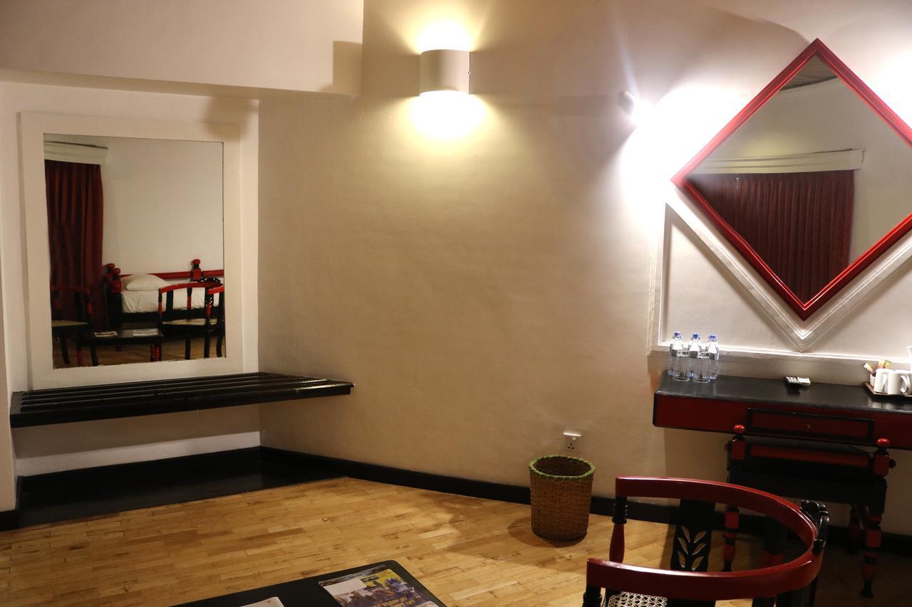 Hotel Hilltop キャンディー 部屋 写真